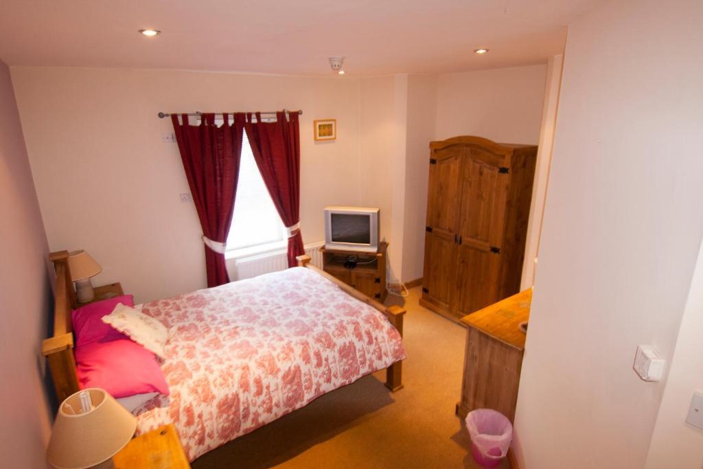 Clarmont Guest House Portrush Værelse billede